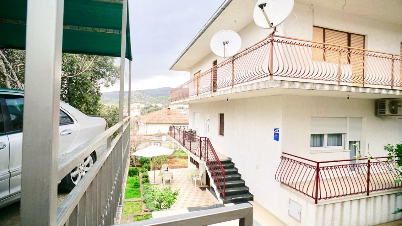 La Vida Loca Seget Vranjica Exterior foto